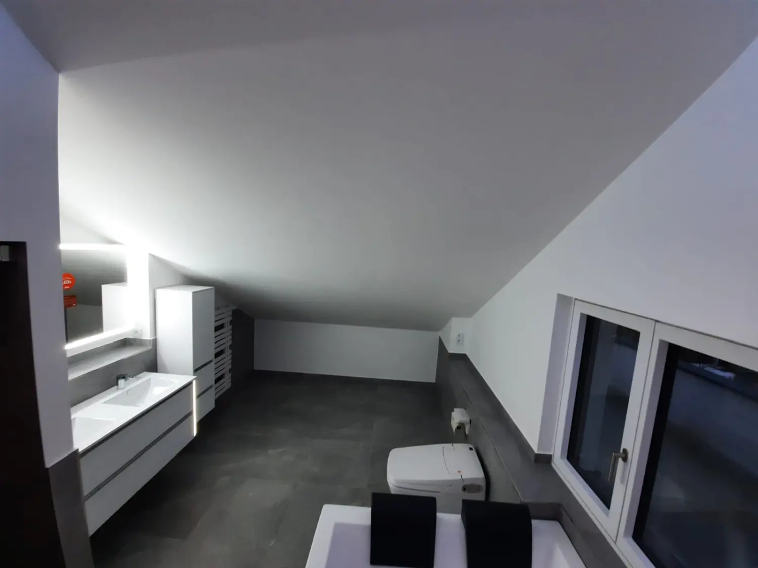 Haustechnik Markovic, Badezimmer im Dachgeschoss renoviert