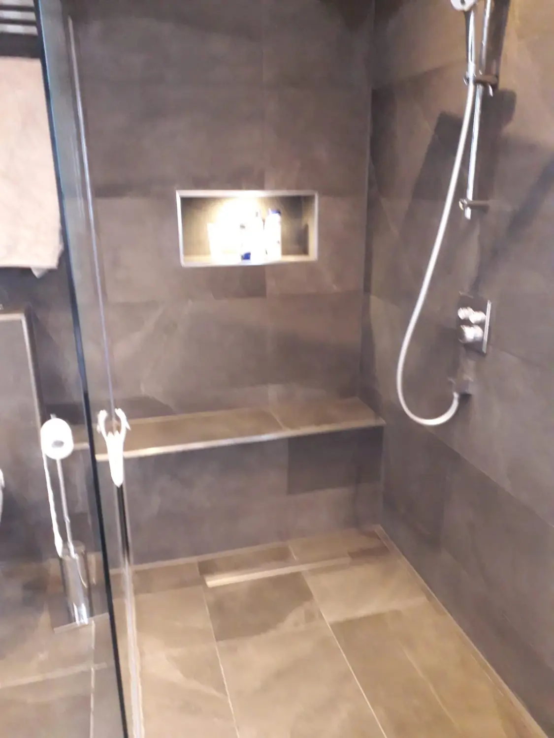 Haustechnik Markovic, Badezimmerdusche